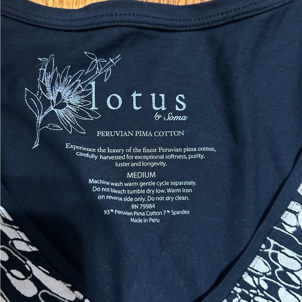 lotus By Soma Peruvian Pima Cotton V-neck Short Sleeve Woman’s Tee Medium - Picture 3 of 7